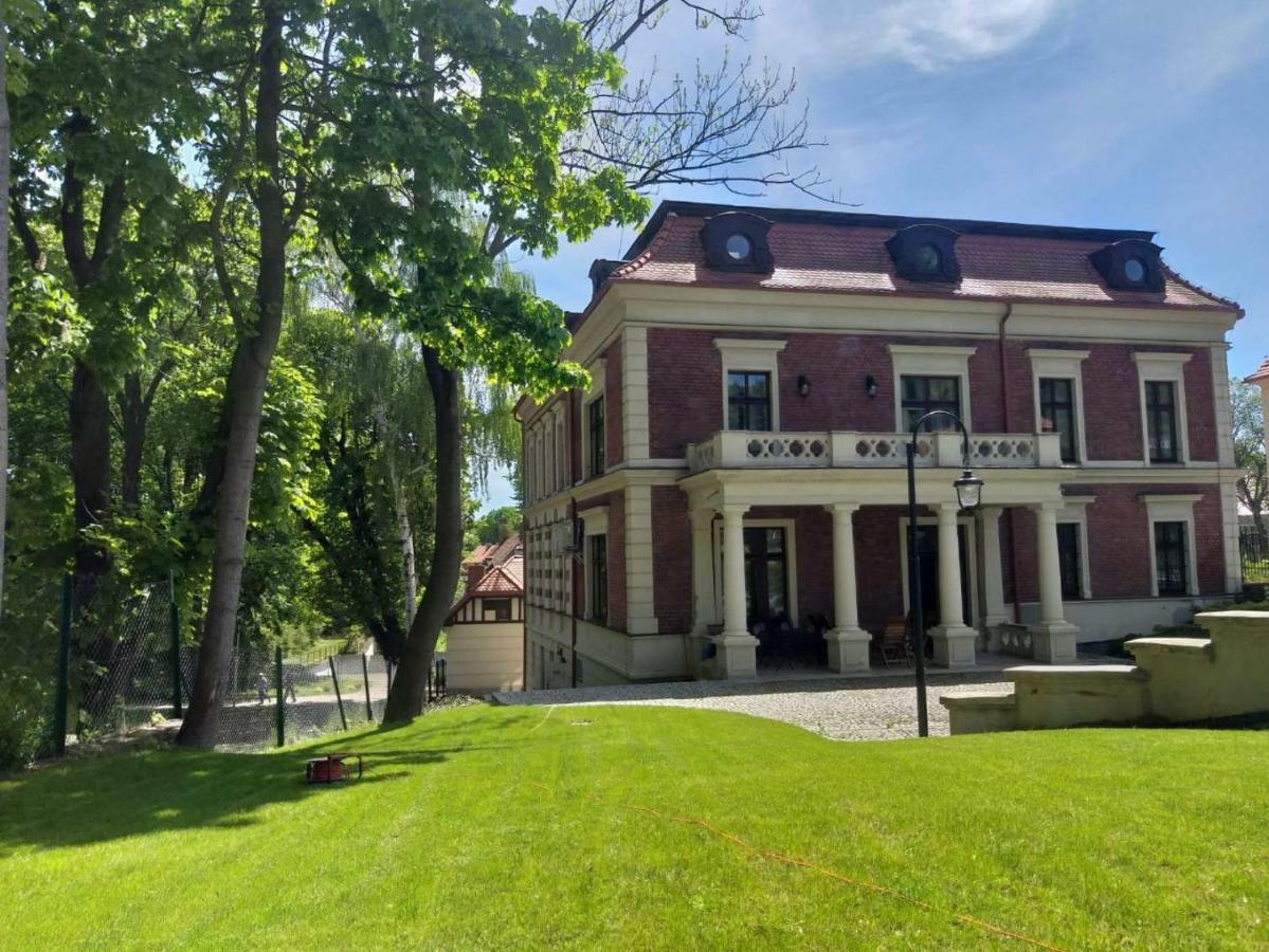 Hotel Charlotta Jedlina-Zdroj Exterior foto