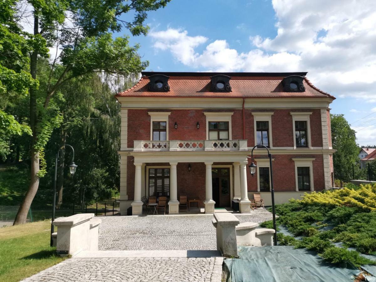 Hotel Charlotta Jedlina-Zdroj Exterior foto